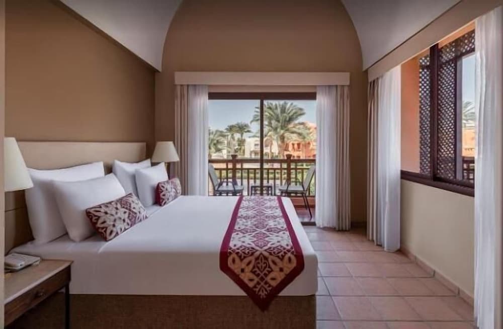 JAZ Makadi Saraya Resort - All inclusive — Hotel rooms in Makadi Bay, Red Sea