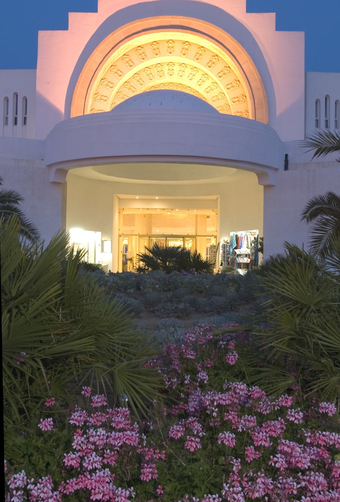 Royal Tulip Taj Sultan — Hotel building in Hammamet, Nabeul