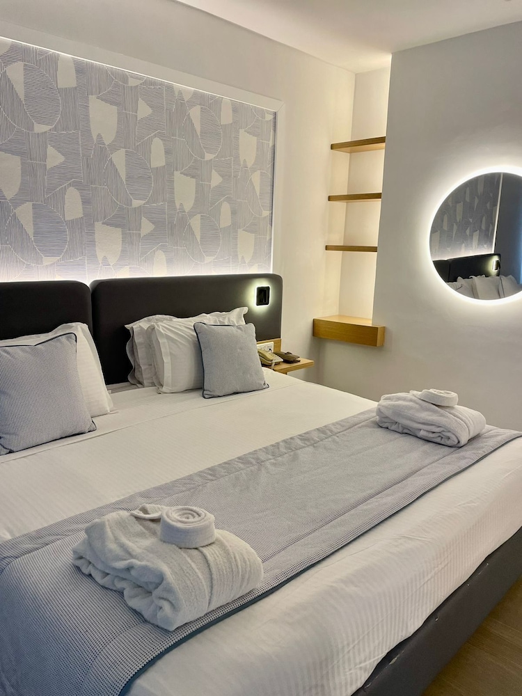Royal Tulip Taj Sultan — Hotel rooms in Hammamet, Nabeul