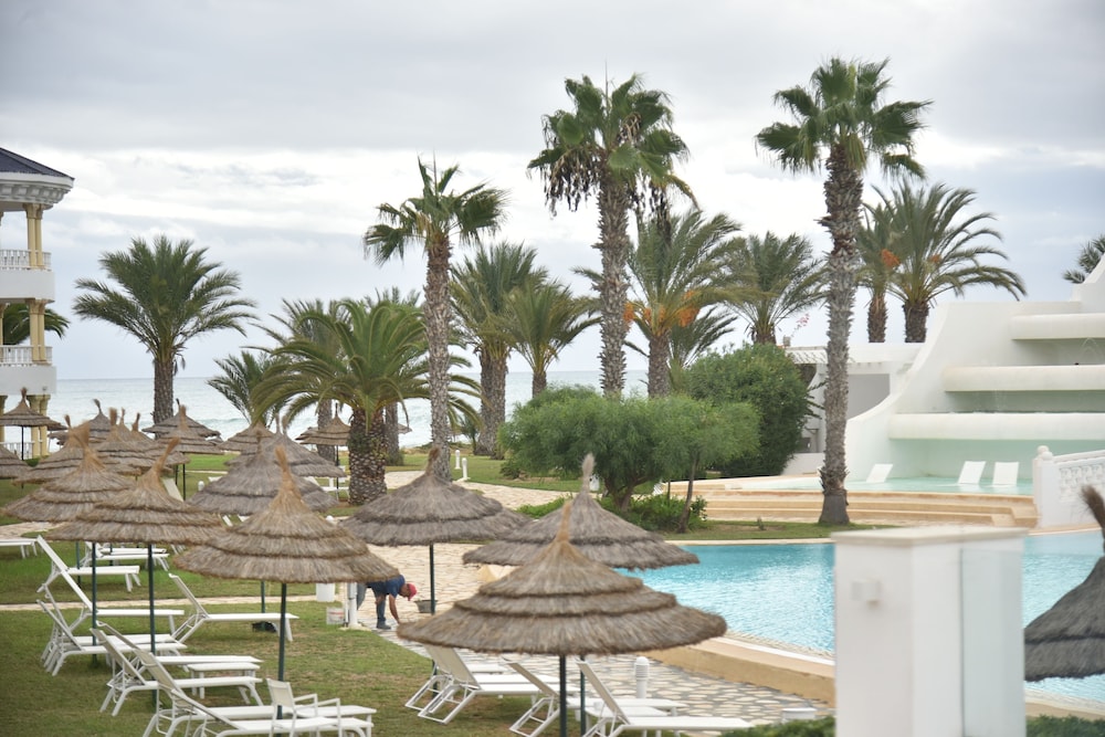 Royal Tulip Taj Sultan — Beach in Hammamet, Nabeul
