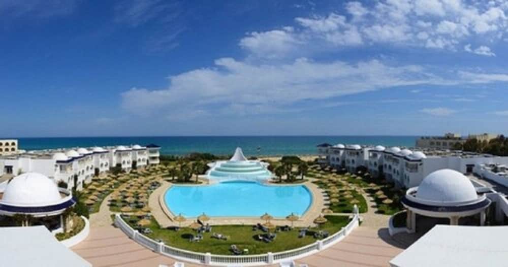 Royal Tulip Taj Sultan — Beach in Hammamet, Nabeul