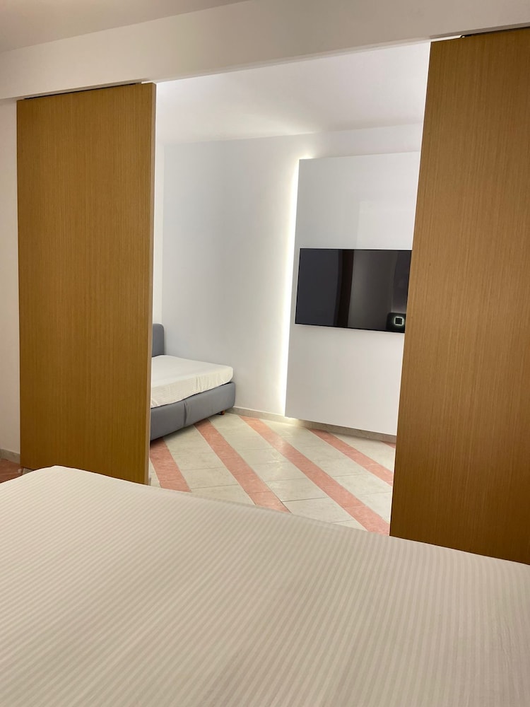 Royal Tulip Taj Sultan — Hotel rooms in Hammamet, Nabeul