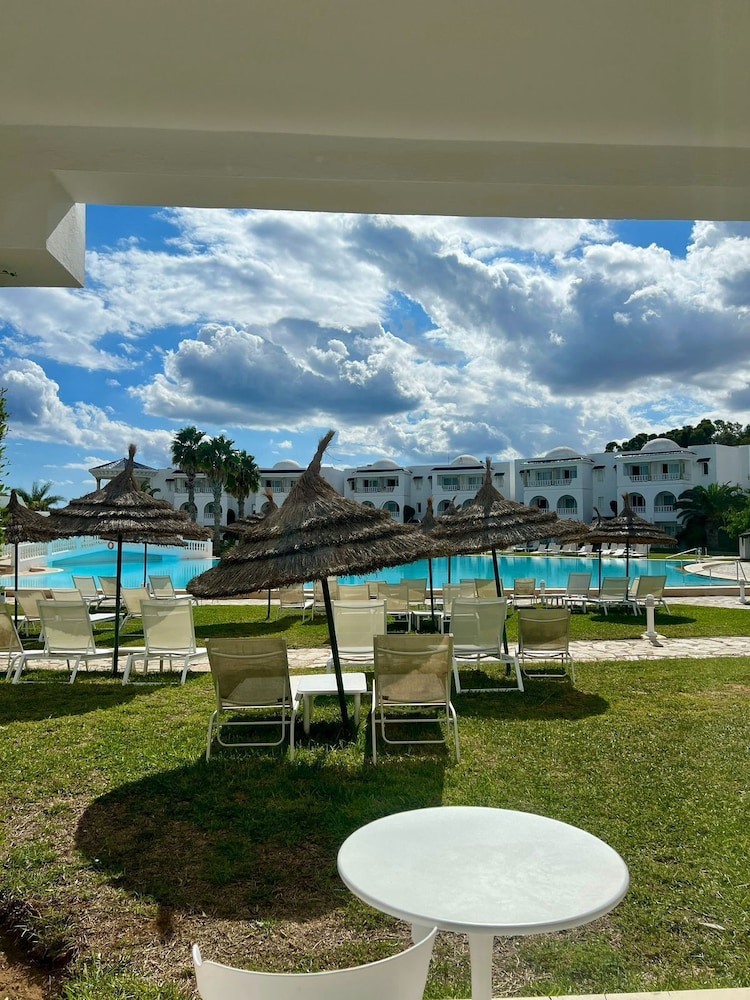 Royal Tulip Taj Sultan — Beach in Hammamet, Nabeul