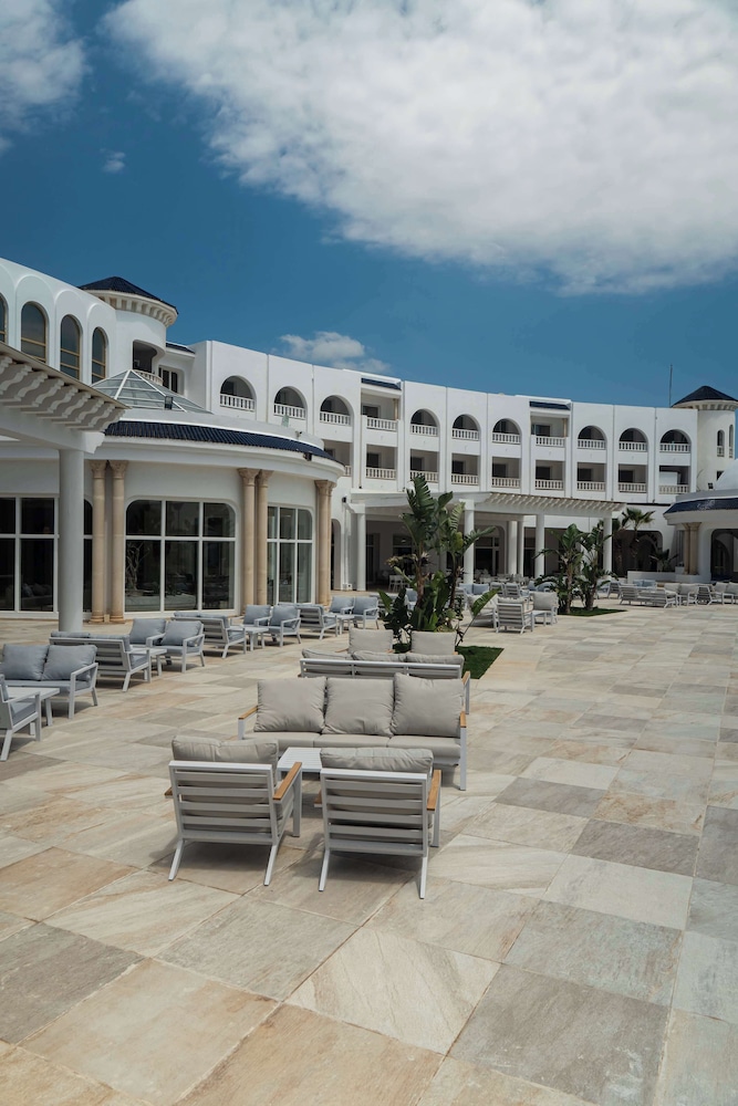 Royal Tulip Taj Sultan — Hotel building in Hammamet, Nabeul