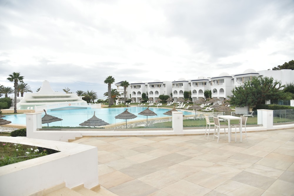 Royal Tulip Taj Sultan — Hotel building in Hammamet, Nabeul