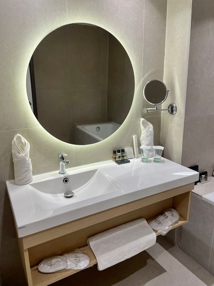 Royal Tulip Taj Sultan — Hotel rooms in Hammamet, Nabeul