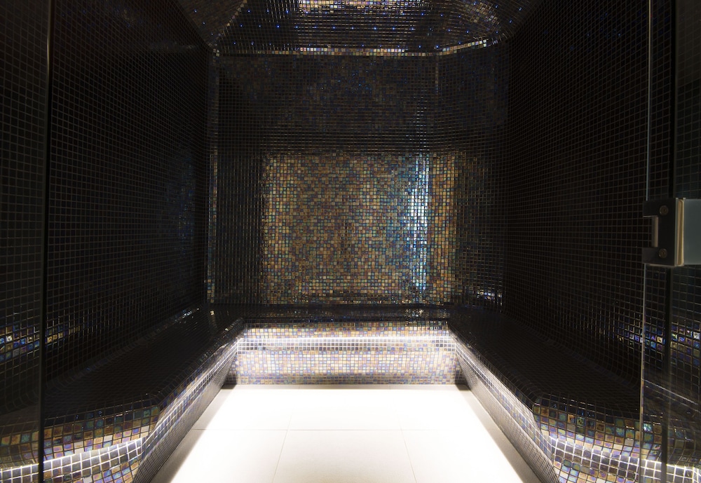 Hotel Baía Azul — Spa in Funchal, Madeira