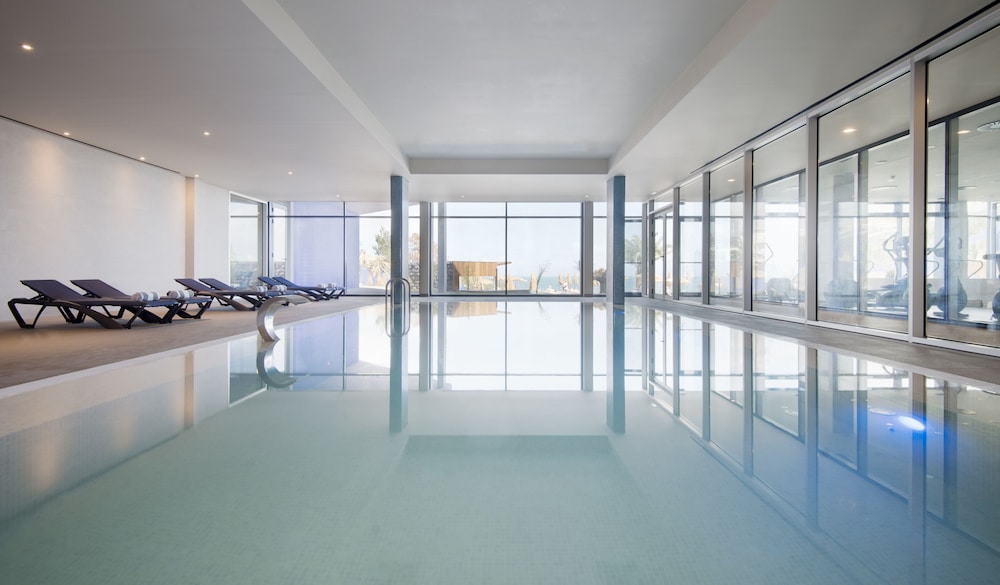 Hotel Baía Azul — Swimming pool in Funchal, Madeira