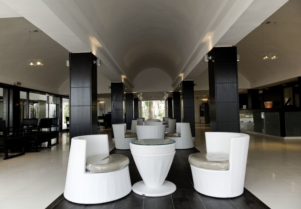 Hotel Samira Club - Caters to Couples — Hotel building in Hammamet, Nabeul
