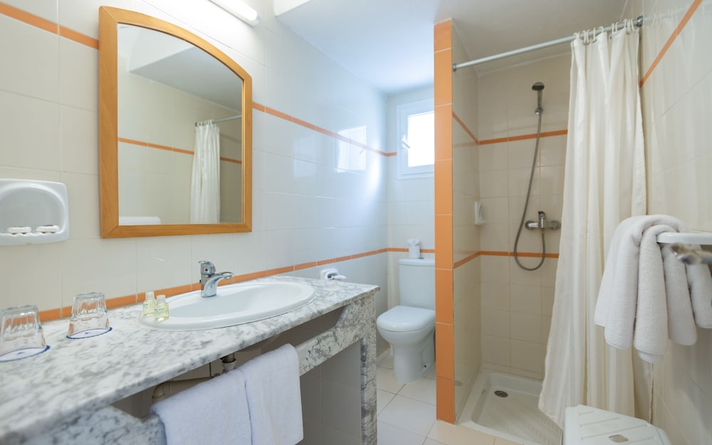 Hotel Samira Club - Caters to Couples — Hotel rooms in Hammamet, Nabeul