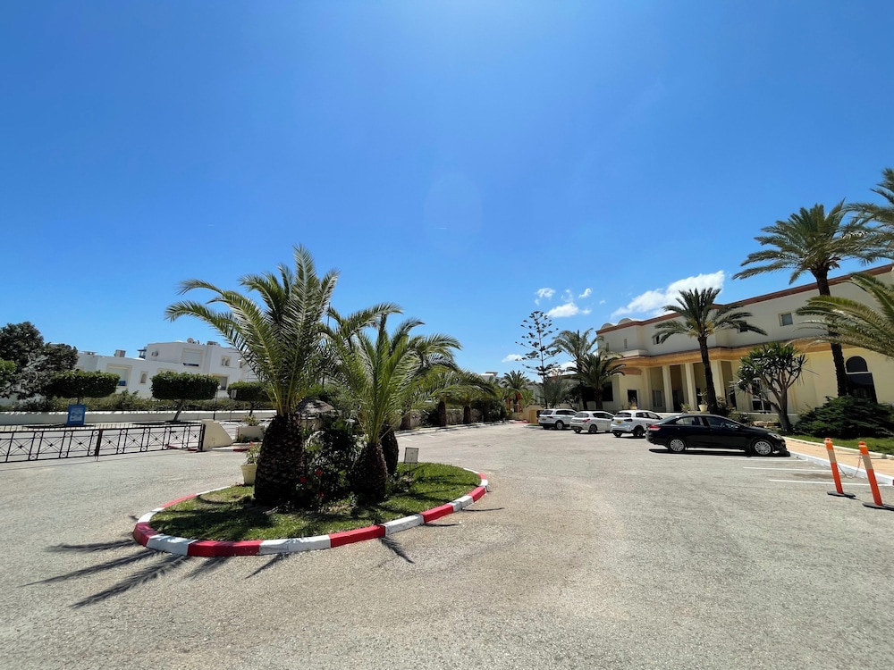 Hotel Marina Palace — Hotel building in Hammamet, Nabeul