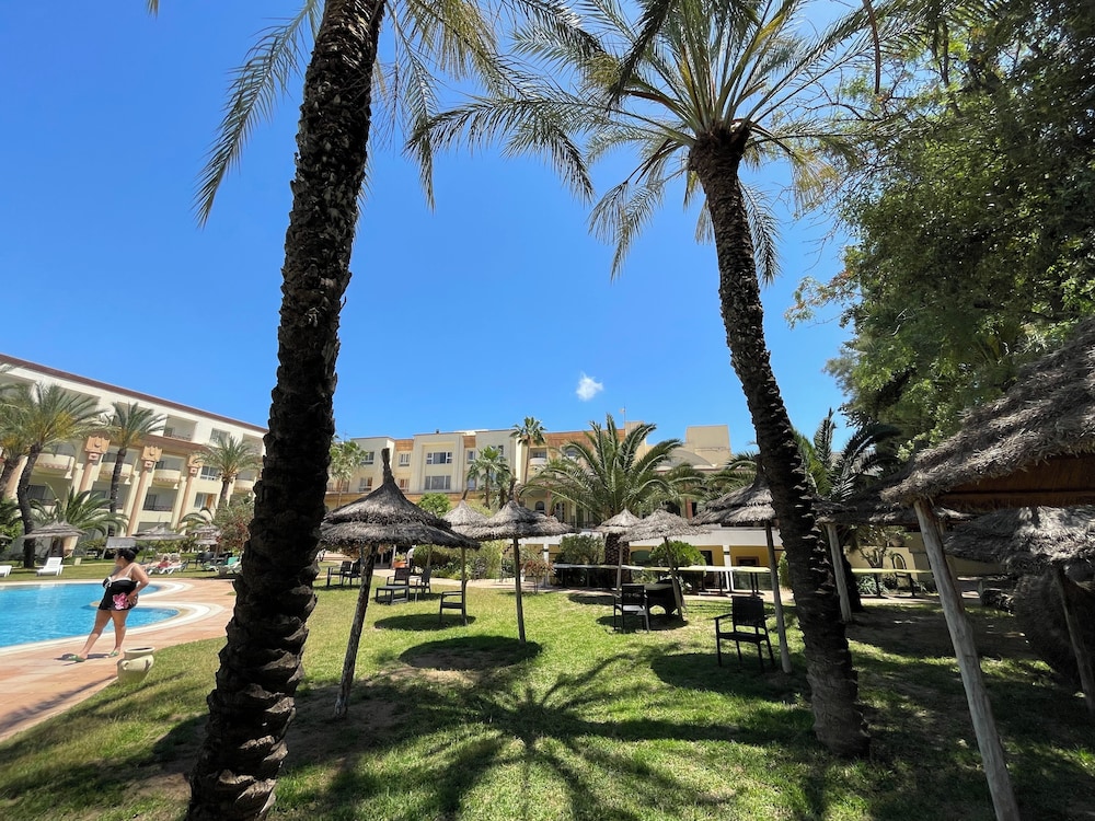 Hotel Marina Palace — Hotel building in Hammamet, Nabeul