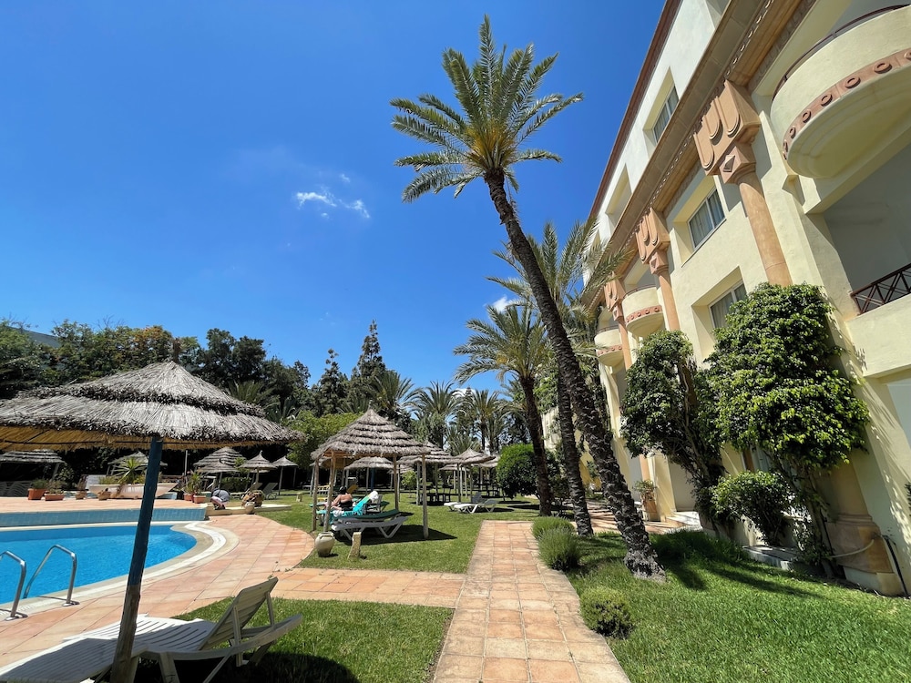 Hotel Marina Palace — Hotel building in Hammamet, Nabeul