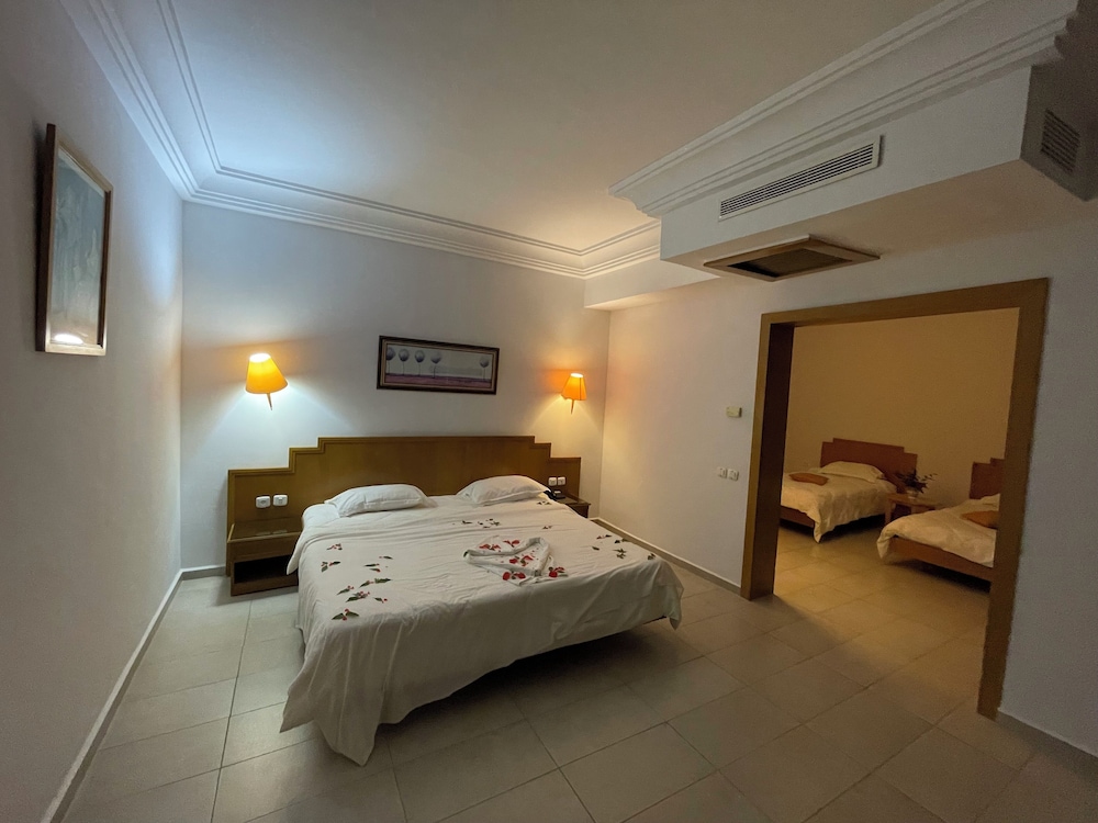 Hotel Marina Palace — Hotel rooms in Hammamet, Nabeul