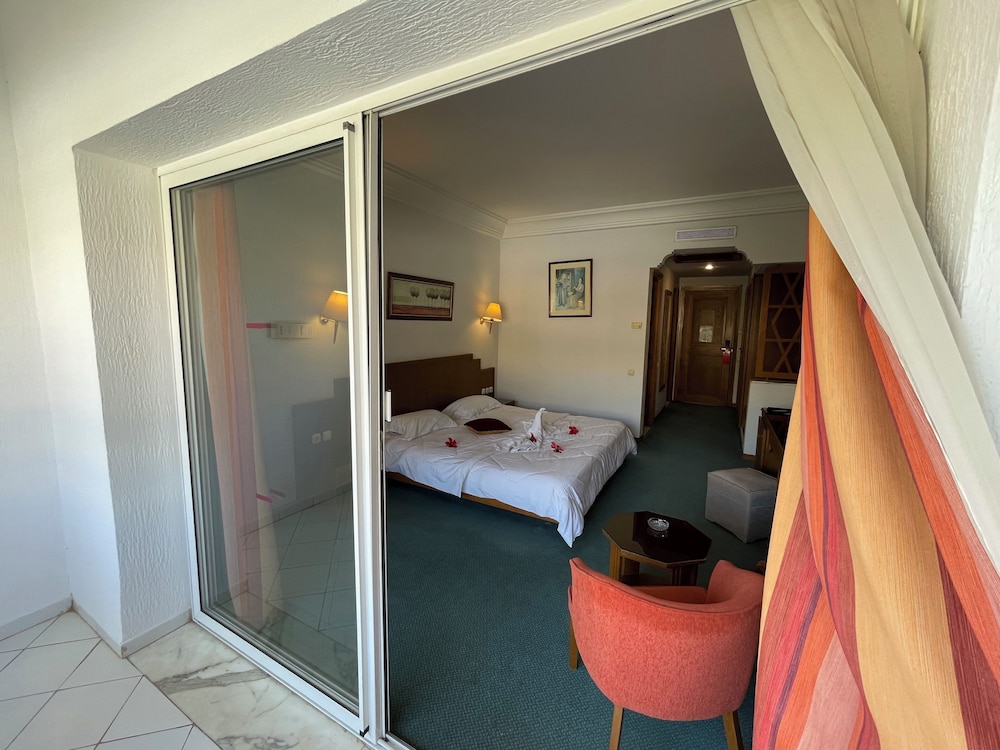 Hotel Marina Palace — Hotel rooms in Hammamet, Nabeul