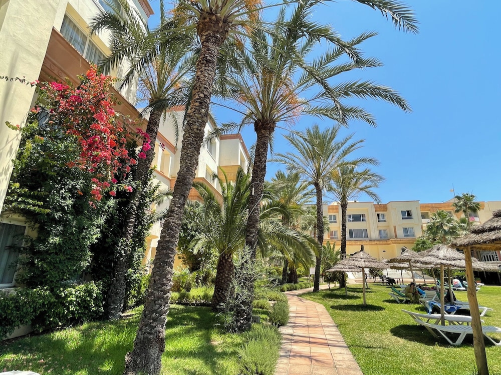 Hotel Marina Palace — Hotel building in Hammamet, Nabeul