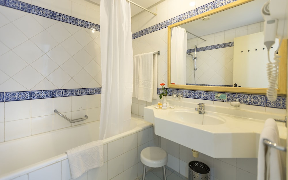 El Mouradi Skanes — Rooms in Skanes inc. Monastir, Monastir