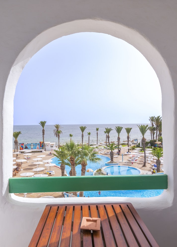 El Mouradi Skanes — View in Skanes inc. Monastir, Monastir