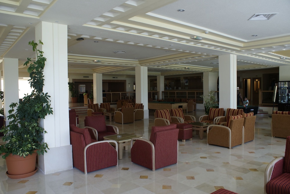El Mouradi Cap Mahdia — Hotel building in Mahdia, Mahdia