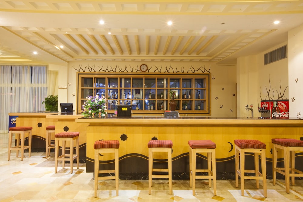 El Mouradi Cap Mahdia — Restaurant & bars in Mahdia, Mahdia
