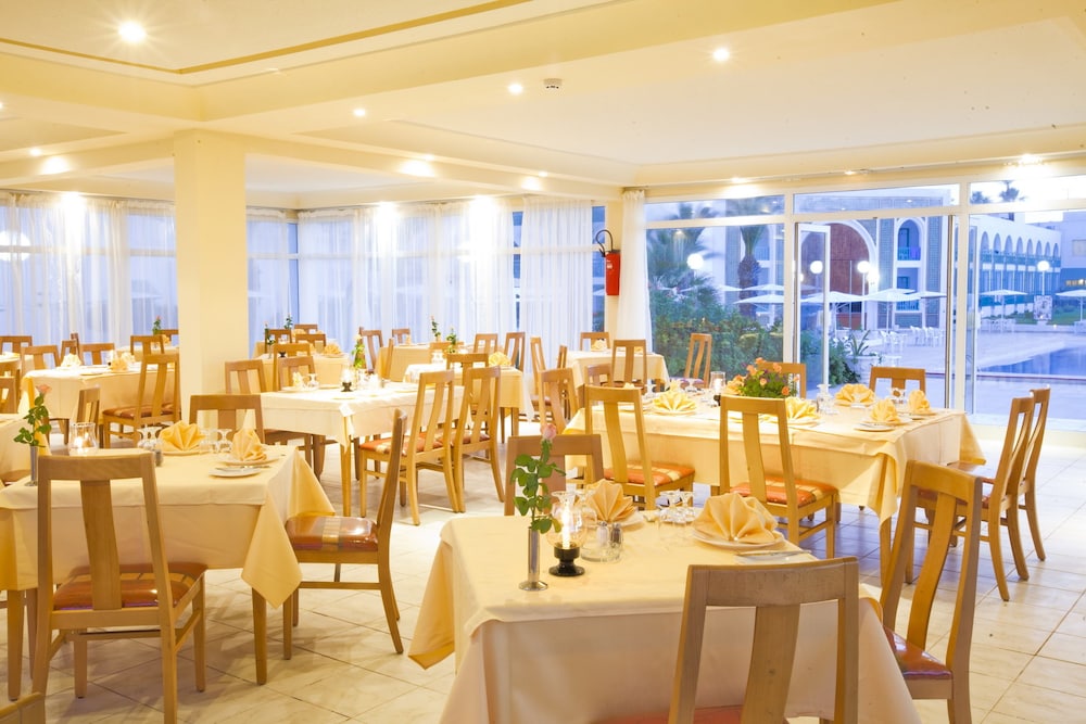 El Mouradi Cap Mahdia — Restaurant & bars in Mahdia, Mahdia