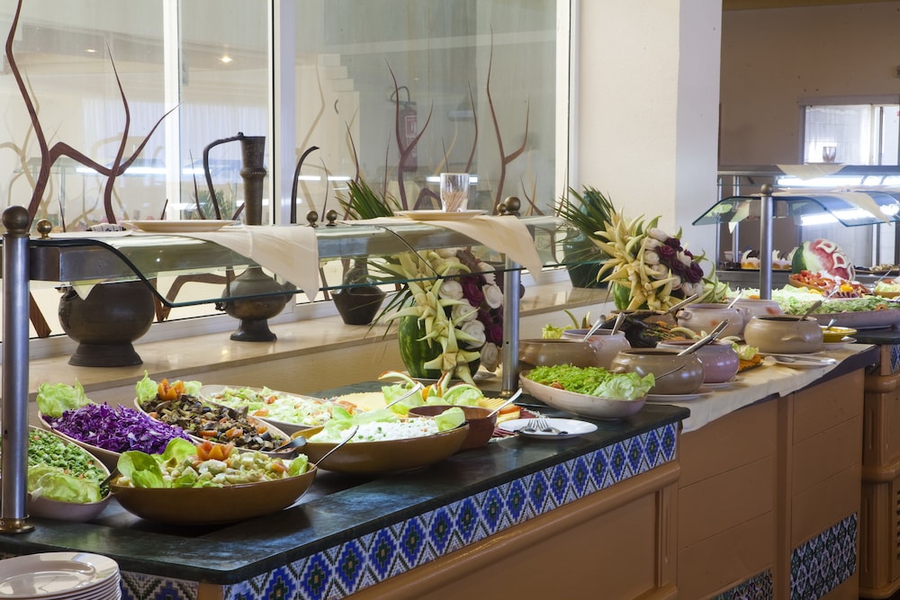 El Mouradi Cap Mahdia — Restaurant & bars in Mahdia, Mahdia