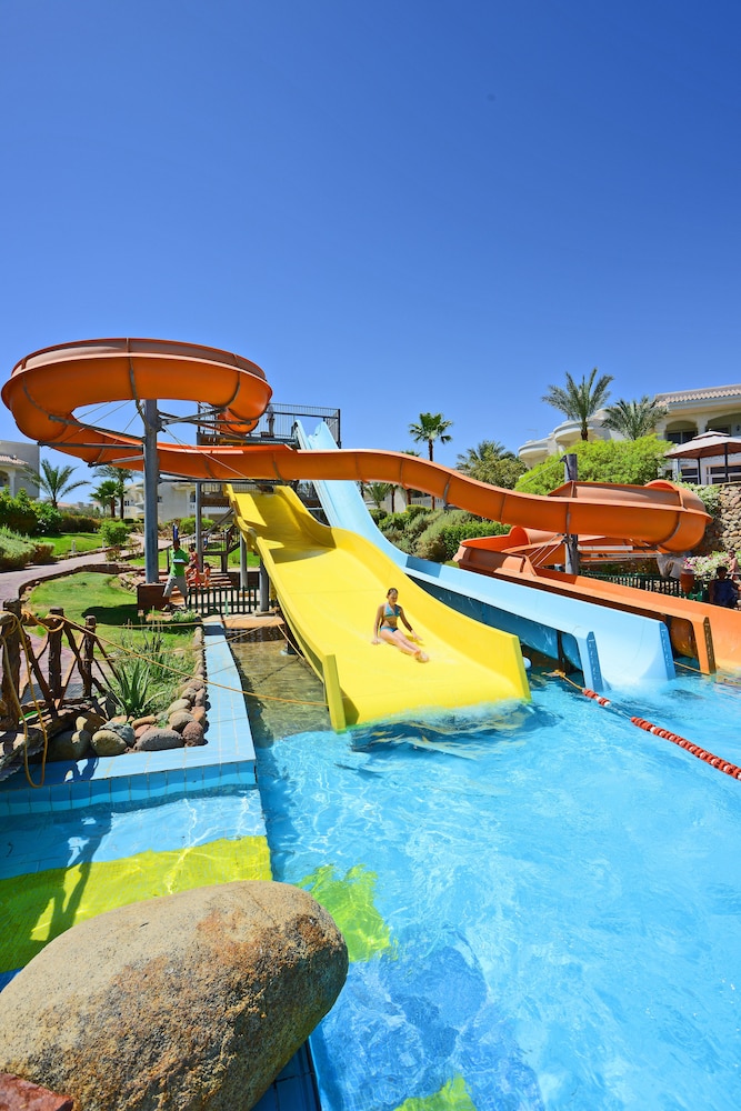 Naama Bay Hotel & Resort — Swimming pool in Sharm El Sheikh, Red Sea