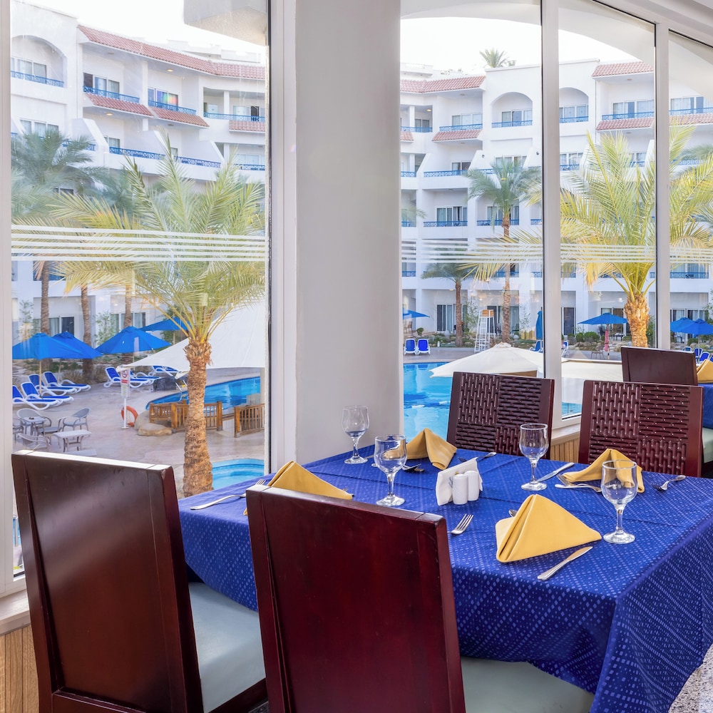 Naama Bay Hotel & Resort — Restaurant & bars in Sharm El Sheikh, Red Sea