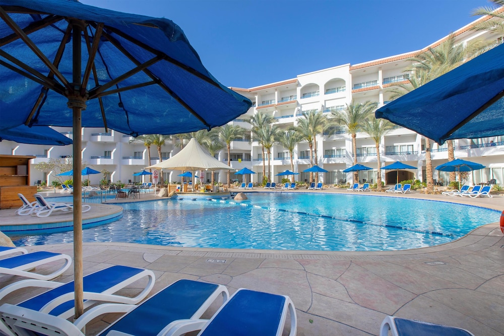 Naama Bay Hotel & Resort — Swimming pool in Sharm El Sheikh, Red Sea