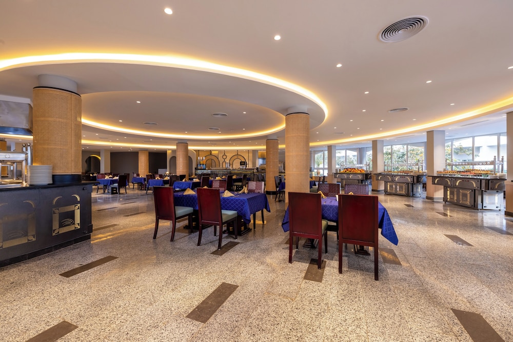Naama Bay Hotel & Resort — Restaurant & bars in Sharm El Sheikh, Red Sea