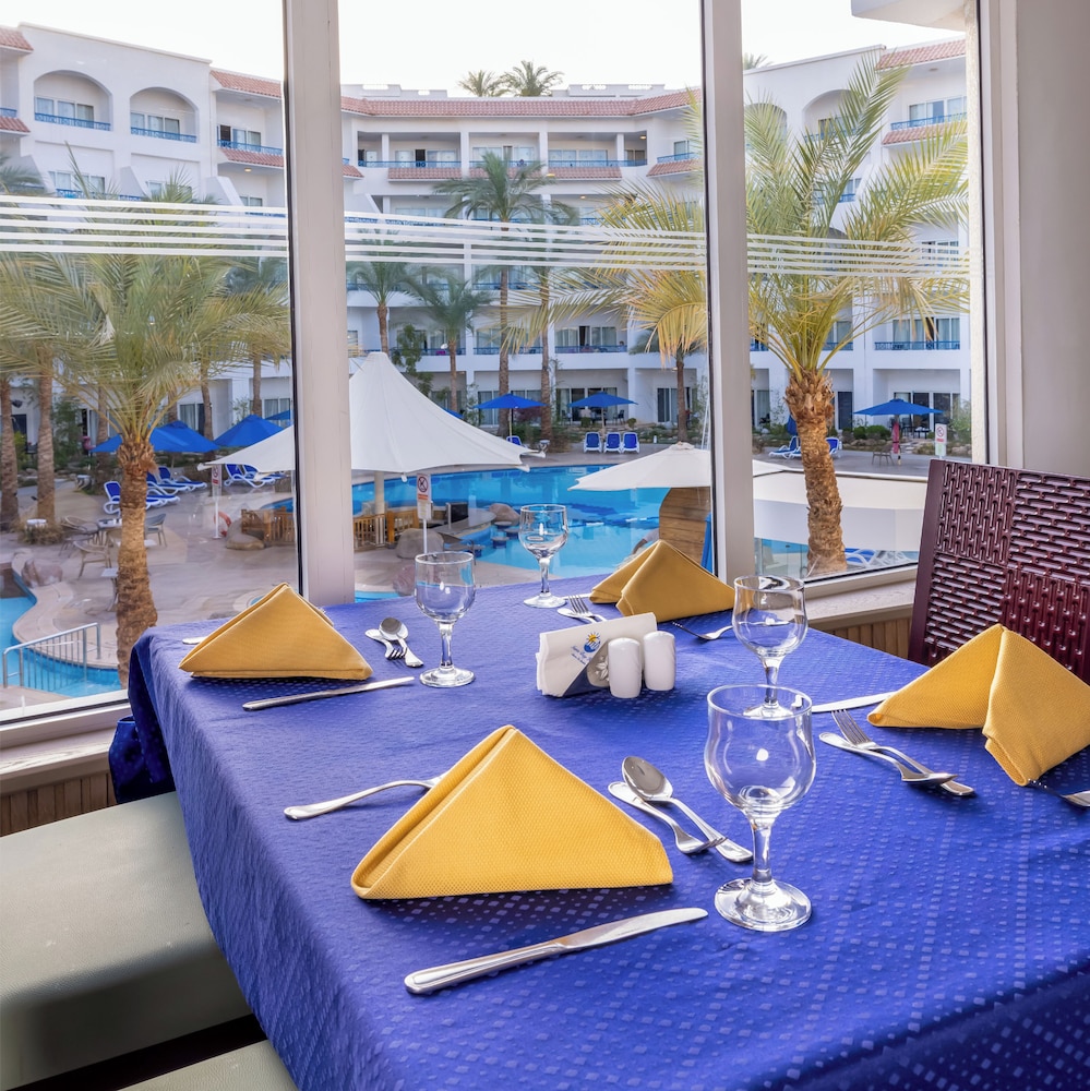 Naama Bay Hotel & Resort — Restaurant & bars in Sharm El Sheikh, Red Sea