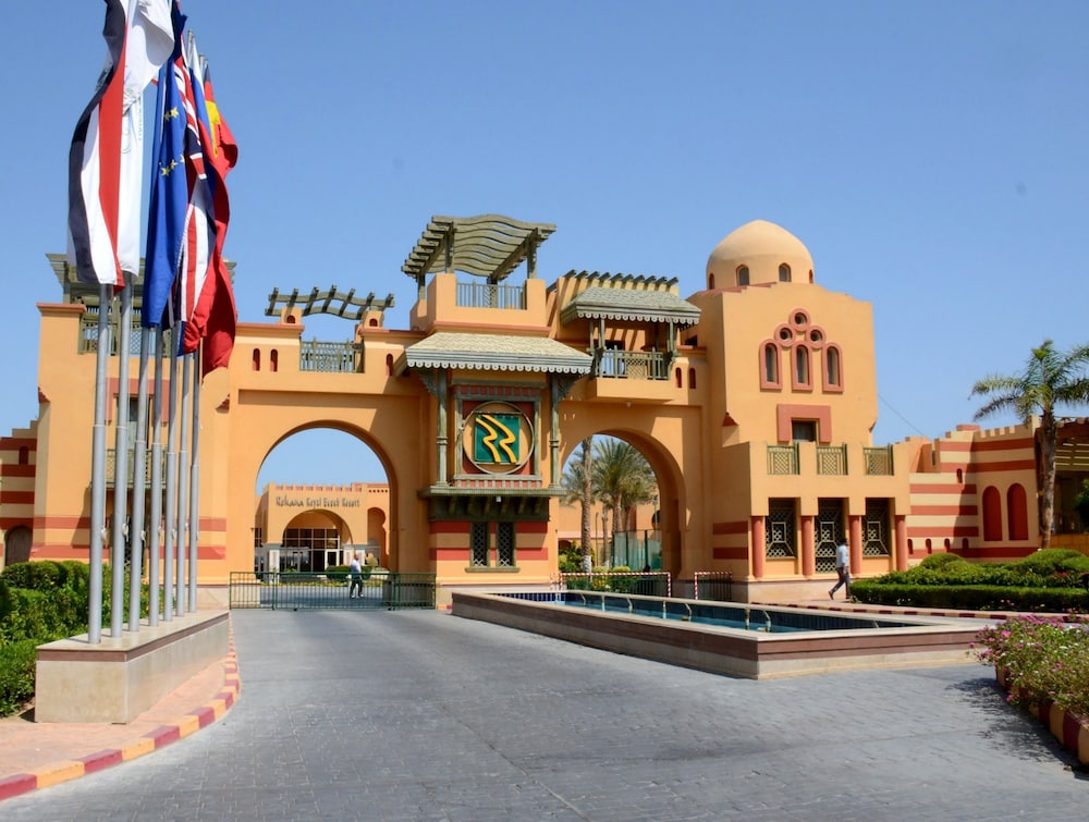 Rehana Royal Beach Resort - Aquapark & Spa - Families & Couples Only -  Premium Ultra All-Inclusive 24H — Hotel building in Sharm El Sheikh, Red Sea