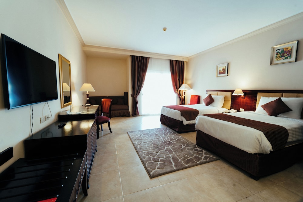Rehana Royal Beach Resort - Aquapark & Spa - Families & Couples Only -  Premium Ultra All-Inclusive 24H — Hotel rooms in Sharm El Sheikh, Red Sea