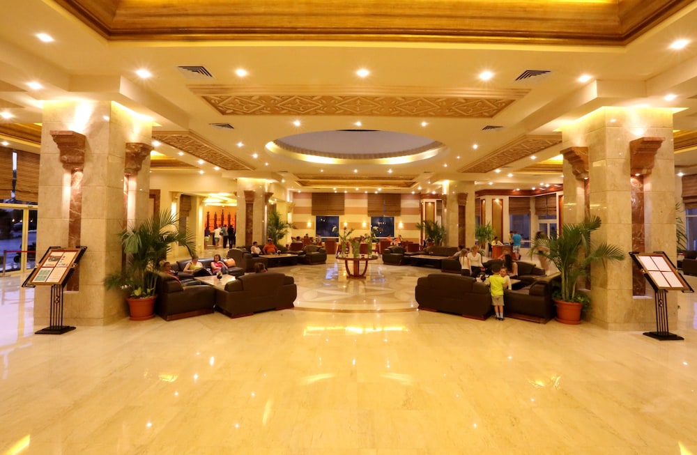 Rehana Royal Beach Resort - Aquapark & Spa - Families & Couples Only -  Premium Ultra All-Inclusive 24H — Hotel building in Sharm El Sheikh, Red Sea