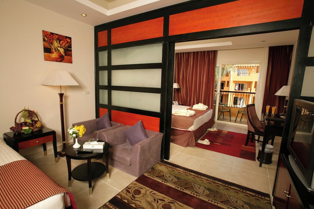 Rehana Royal Beach Resort - Aquapark & Spa - Families & Couples Only -  Premium Ultra All-Inclusive 24H — Hotel rooms in Sharm El Sheikh, Red Sea