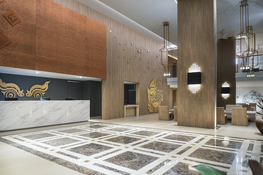Centara Life Phu Pano Krabi — Hotel building in Ao Nang, Krabi