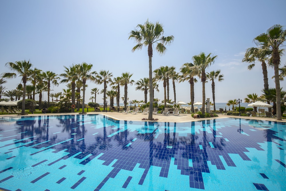 Aquamare Beach Hotel & Spa - zdjęcie 2