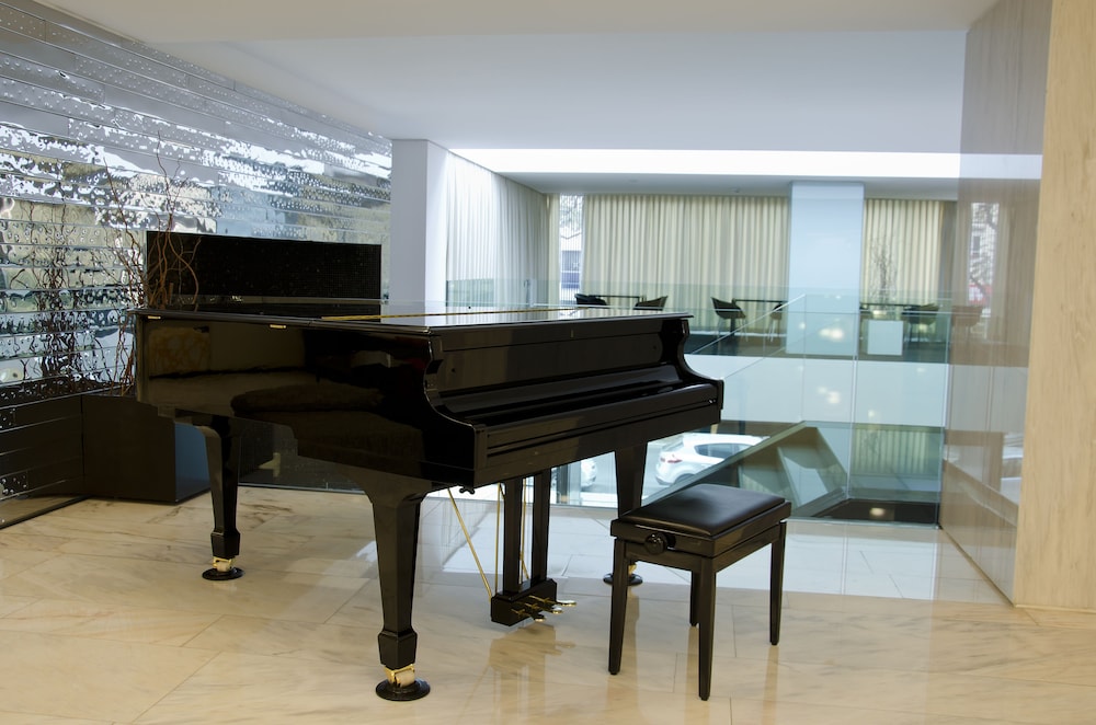 VIP Grand Lisboa Hotel & Spa — Hotel building in Lisbon, Lisboa