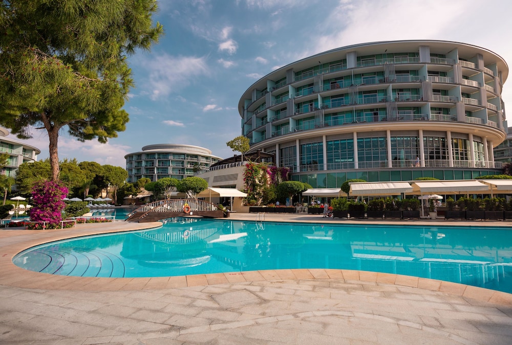 Calista Luxury Resort - All Inclusive — Swimming pool in Belek