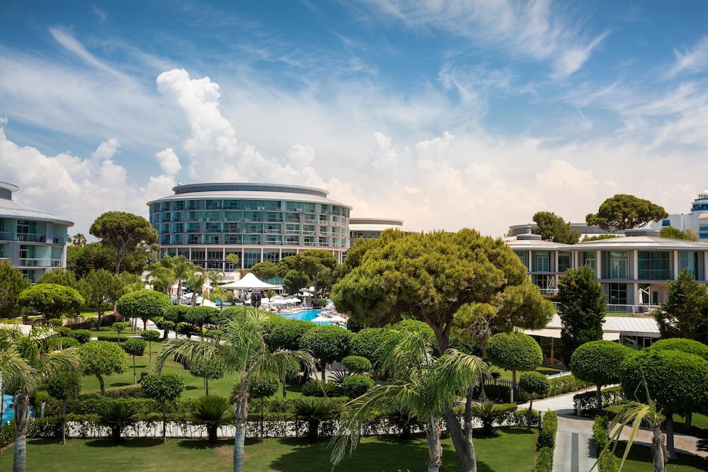 Calista Luxury Resort - All Inclusive — Hotel building in Belek