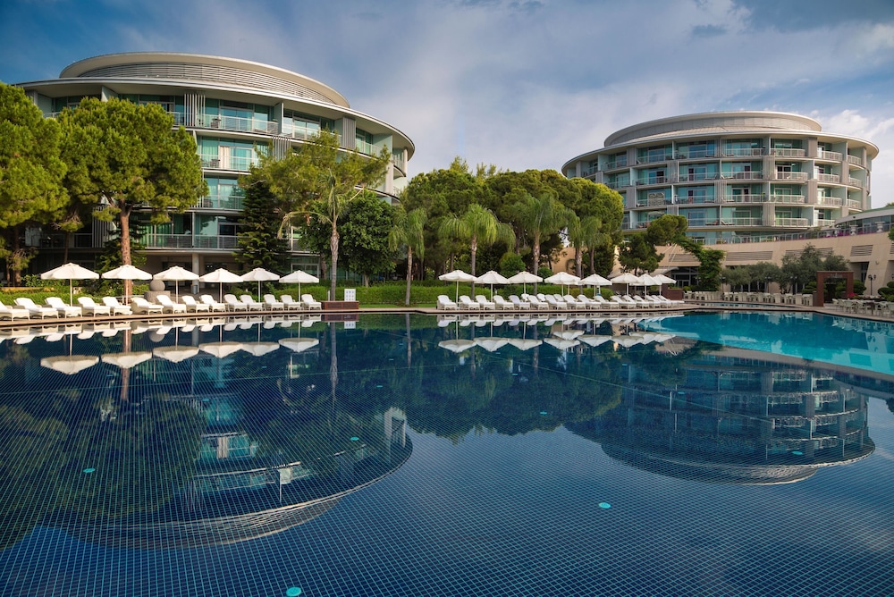 Calista Luxury Resort - All Inclusive — Swimming pool in Belek