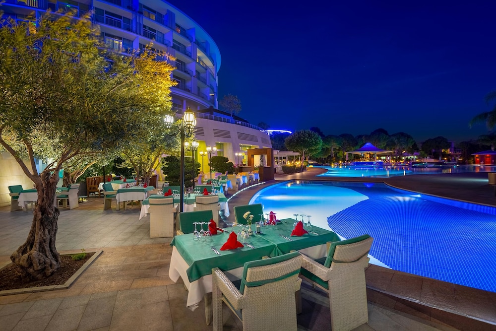 Calista Luxury Resort - All Inclusive — Restaurant & bars in Belek