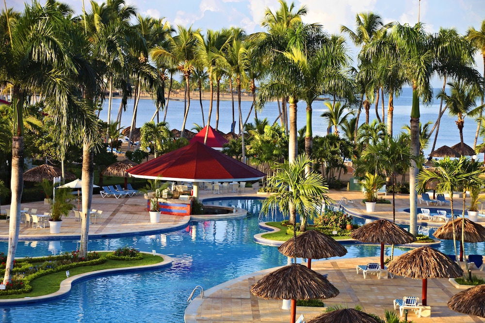 Bahia Principe Explore La Romana - Hyatt Inclusive Collection - All Inclusive — Swimming pool in San Pedro de Macoris, San Pedro de Macorís