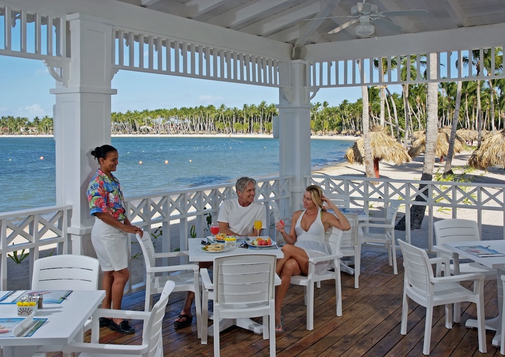 Bahia Principe Explore La Romana - Hyatt Inclusive Collection - All Inclusive — Restaurant & bars in San Pedro de Macoris, San Pedro de Macorís