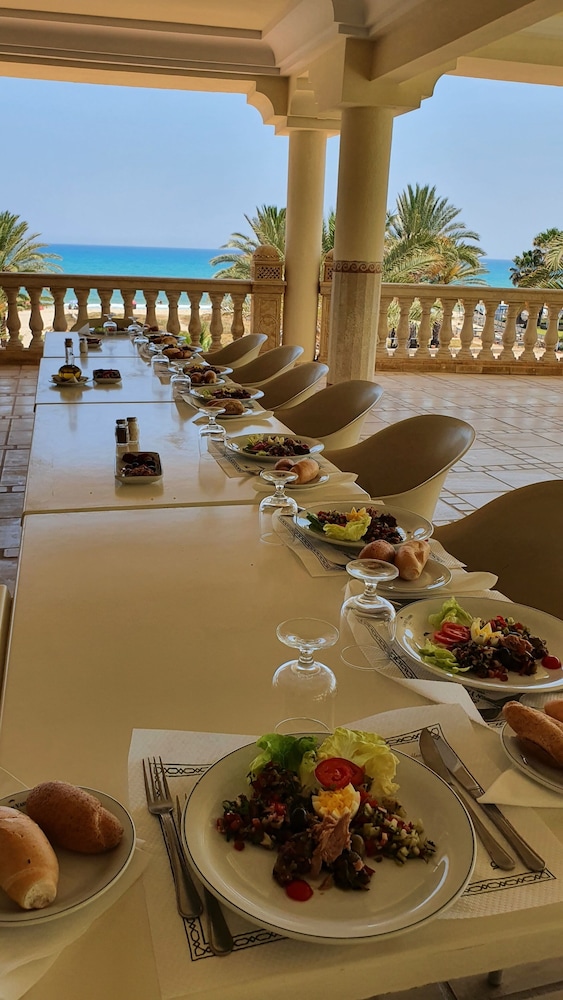 Mehari Hammamet Thalasso & SPA — Restaurant & bars in Hammamet, Nabeul