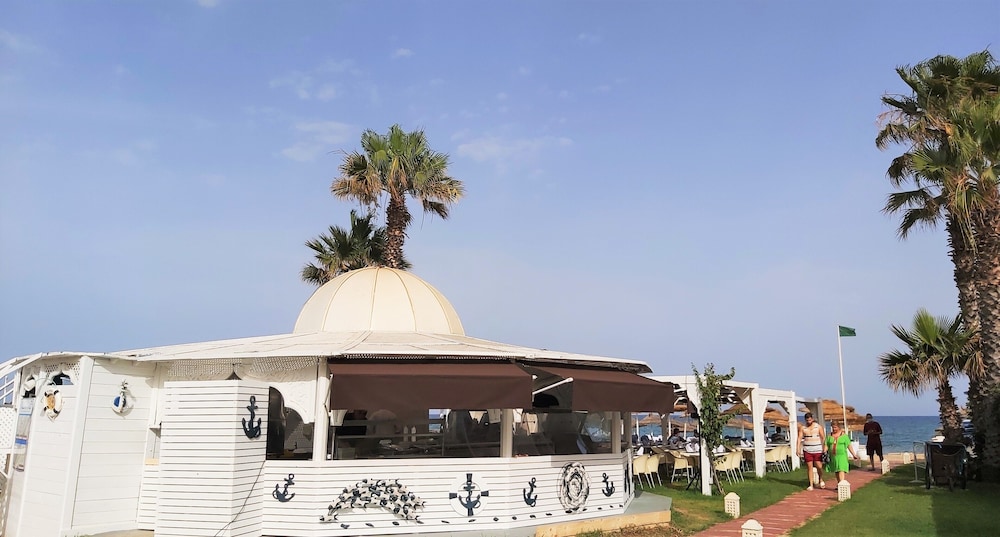 Mehari Hammamet Thalasso & SPA — Restaurant & bars in Hammamet, Nabeul