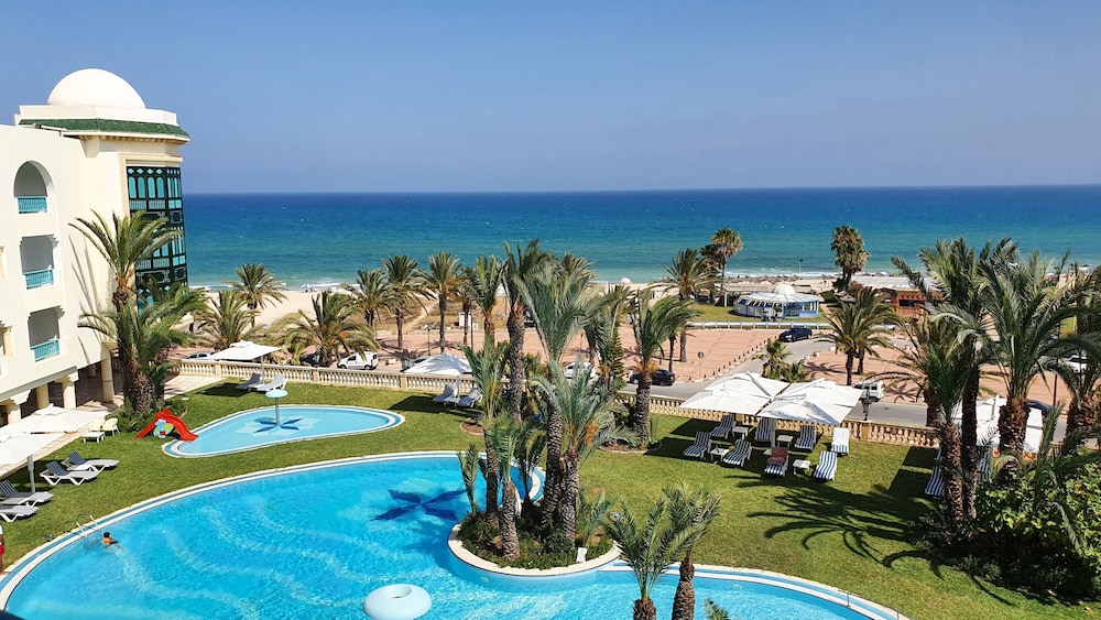 Mehari Hammamet Thalasso & SPA — Swimming pool in Hammamet, Nabeul