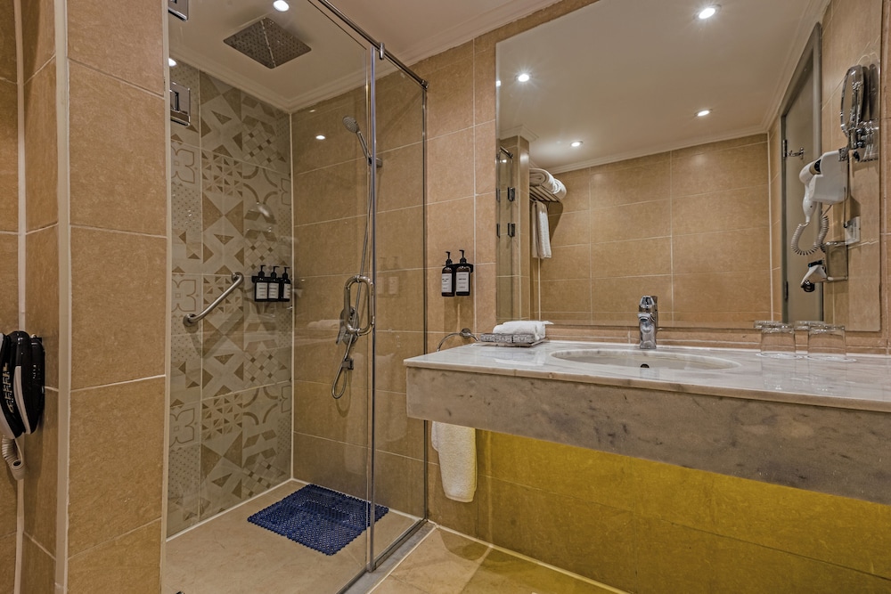 SUNRISE Holidays Resort - Adults Only - All inclusive — Rooms in Hurghada, Red Sea