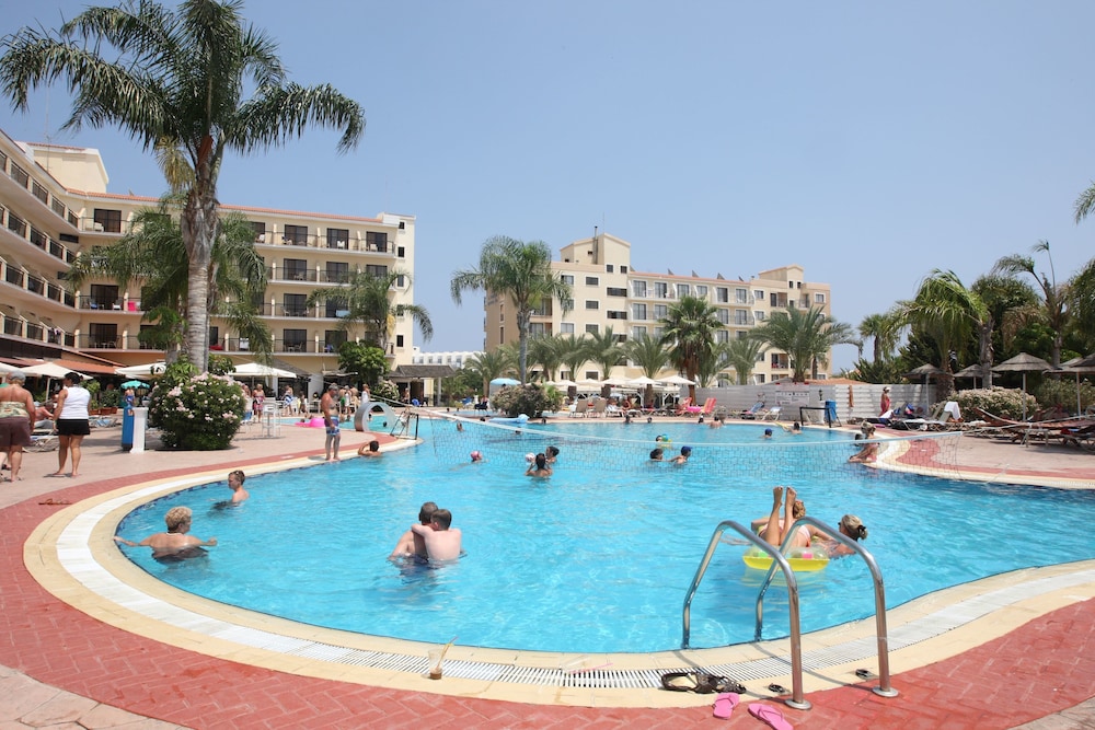 Tsokkos Gardens Hotel — Swimming pool in Protaras, Famagusta Region
