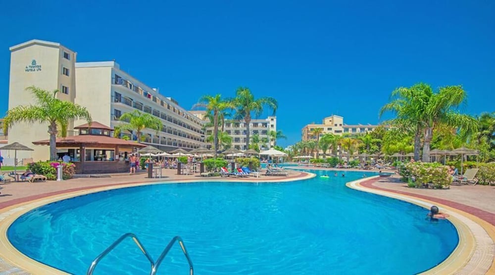 Tsokkos Gardens Hotel — Swimming pool in Protaras, Famagusta Region